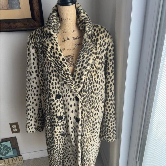 Leopard Print Women's Coat - Picture 1 of 6
